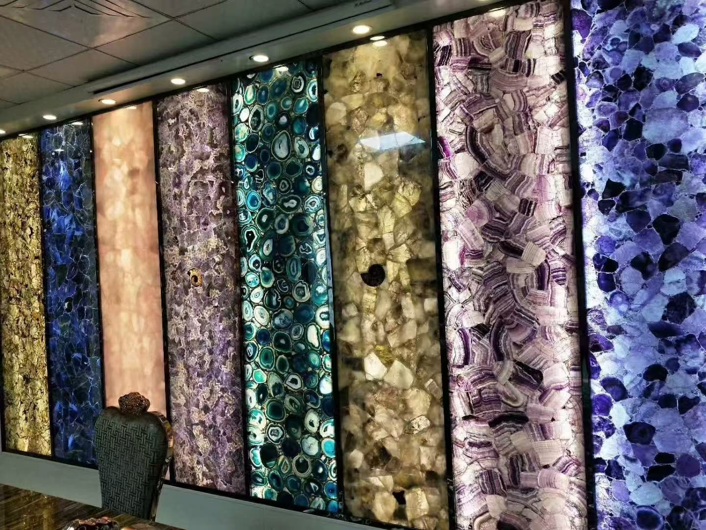 Customized Gemstone for decoration