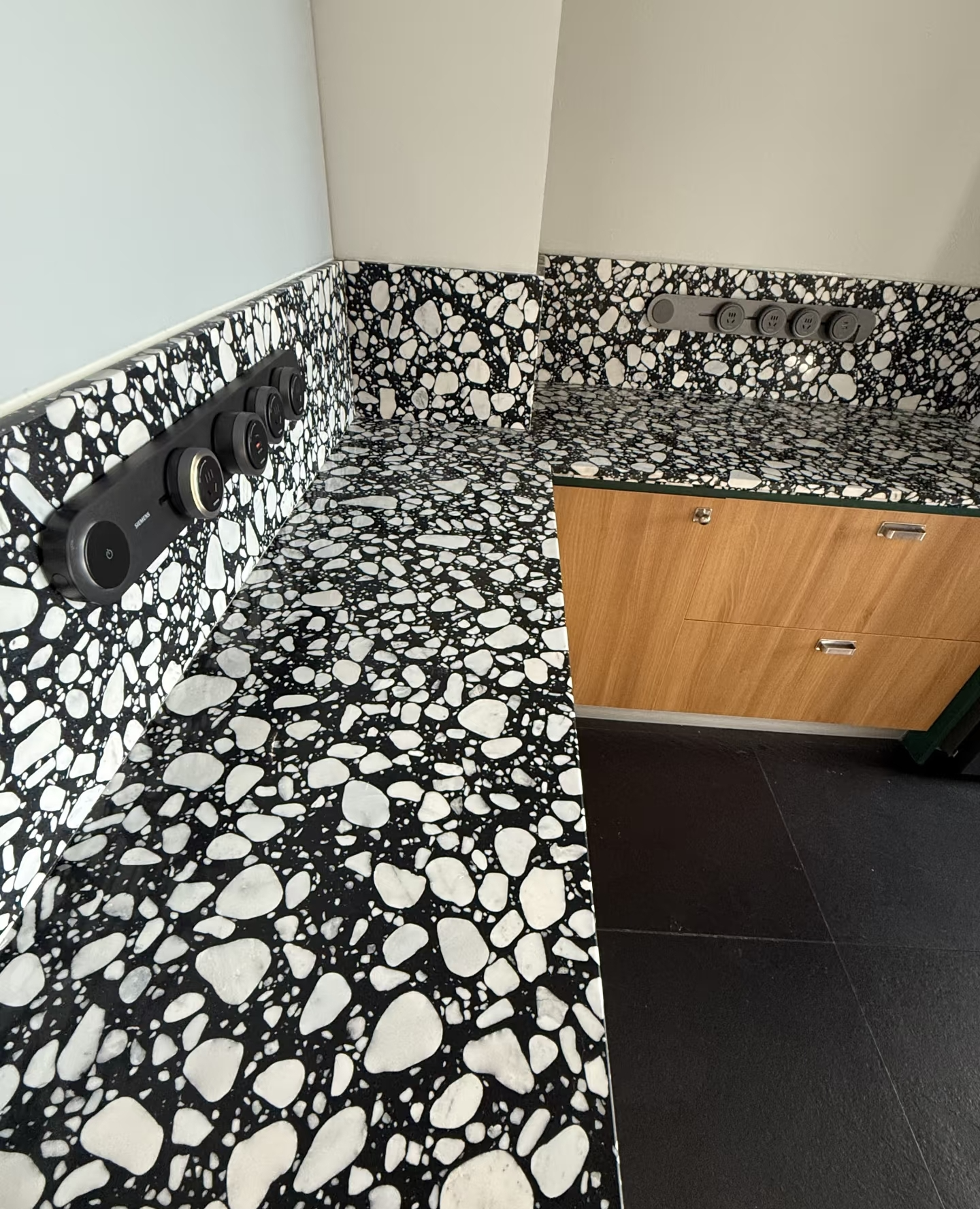 Honed China Classic Black Interior Terrazzo Kitchen Top